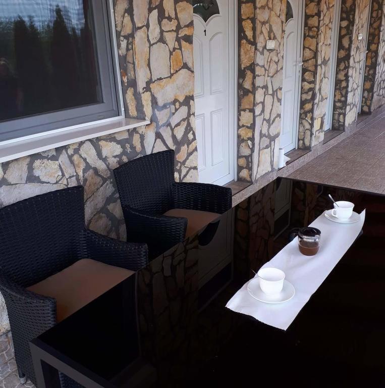 Relax Apartman Siofok-Sosto Eksteriør billede